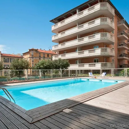 Adagio Access Magnan 2* Ницца